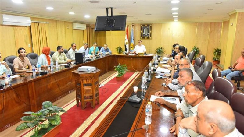 محافظ أسيوط يترأس