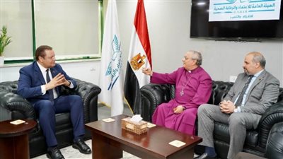 رئيس الاعتماد والرقابة الصحية يستقبل وفد مستشفيات هرمل الخيري