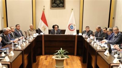 وزير الصحة يتابع مستجدات العمل في مراقبة عمليات نقل الدم