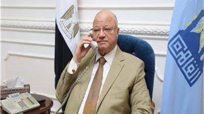 محافظ القاهرة يهنئ هاتفيا أوائل الثانوية العامة من المحافظة