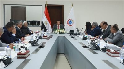 وزير الصحة يوجه بإجراء بحث ميداني على مسببات الإدمان المستحدثة