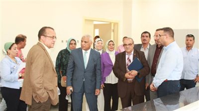 جامعة أسيوط الأهلية تستقبل لجنة من القطاع الطبي لمتابعة سير العملية التعليمية