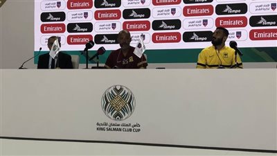 بعد الإصابة القوية.. مدرب اتحاد جدة يكشف مصير مشاركة طارق حامد أمام الشرطة