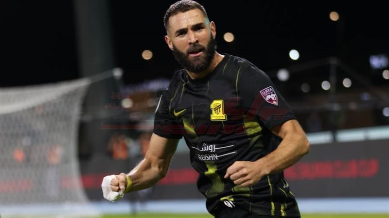 بنزيما يصعد بالاتحاد