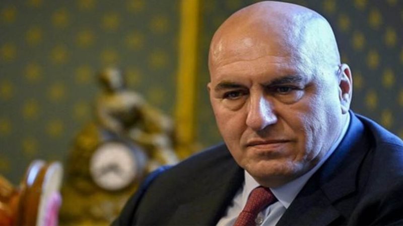 وزيرالدفاع الإيطالي