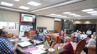 وفد هولندي يبحث الاستخدام الفعال للطاقة ضمن اعمال مشرع تعزيز استدامة خدمات المياه في صعيد مصر