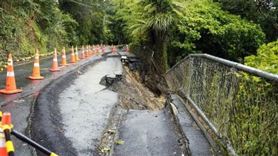 نيوزلندا: انقطاع الكهرباء وإلغاء الرحلات الجوية بسبب الطقس العاصف