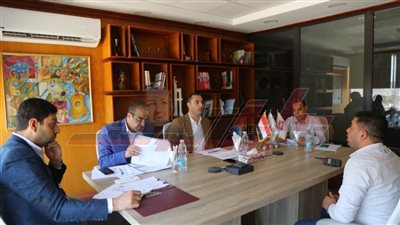 عقد لجنة المقابلات الشخصية لمرشحي دورات وزارة التنمية المحلية بسقارة