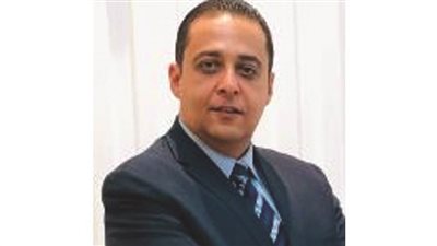 عاجل.. 6 معلومات عن تامر أبو العينين الأقرب لخلافة أبو عبلة بالأهلي