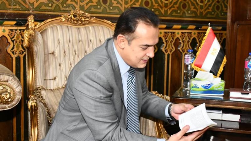 السفير باسل صلاح