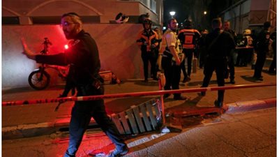 إصابة شرطي إسرائيلي في إطلاق نار في تل أبيب