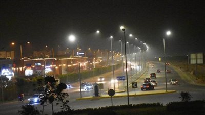 الإسكان: طرح محال تجارية بأكتوبر.. واستكمال أعمال تجميل مدينتي الشروق وأسيوط