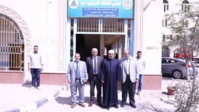 رئيس جامعة الأزهر يتفقد لجان امتحانات الدراسات العليا بكلية الدراسات الإسلامية والعربية