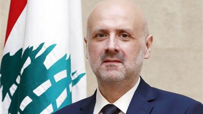 وزير الداخلية اللبناني يترأس اجتماعًا لمجلس الأمن المركزي لبحث التطورات الأمنية الأخيرة بالبلاد