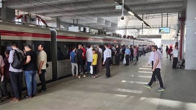 الهيئة القومية للأنفاق: وسائل دفع متنوعة بشبكة المترو والقطار الكهربائي الخفيف LRT للتيسير على المواطنين