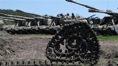 الدفاع البريطانية: القوات الجوية الروسية تواصل نشر موارد كبيرة لدعم العمليات البرية بأوكرانيا