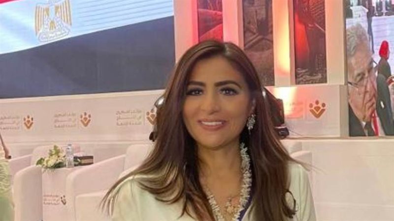 الدكتورة منال متولى