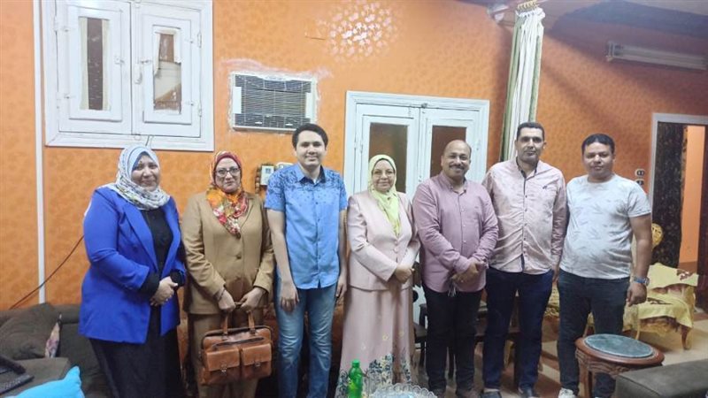 وفد من حزب الشعب