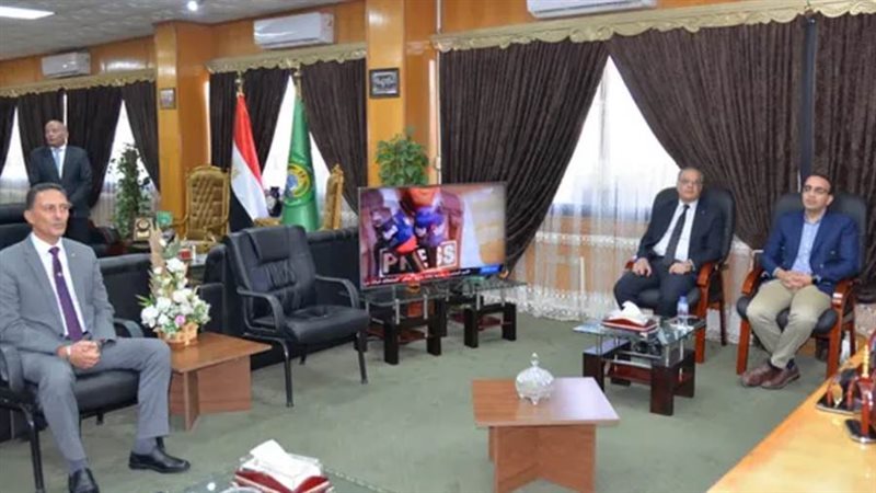 محافظ الإسماعيلية