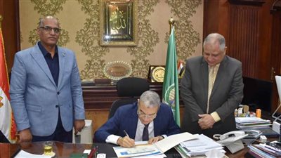 محافظ المنيا يعتمد نتيجة الدور الثاني للشهادة الإعدادية بنسبة 95.26%