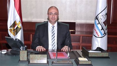 محافظ قنا يوجه بسرعة الانتهاء من رصف شارع المحطة بقفط بتكلفة 5 ملايين جنيه