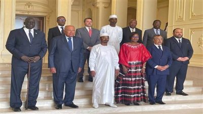 الرئيس التشادى يستقبل وزراء خارجية دول جوار السودان