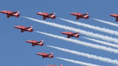 صحيفة بريطانية: سلاح الجو الملكي سيرفض نقل المهاجرين إلى جزيرة تابعة للمملكة في الأطلسي