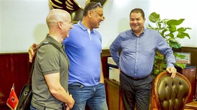 الأهلي يجتمع مع مدرب فريق الكرة الطائرة الجديد
