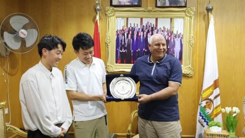 لبحث تنفيذ عدد من