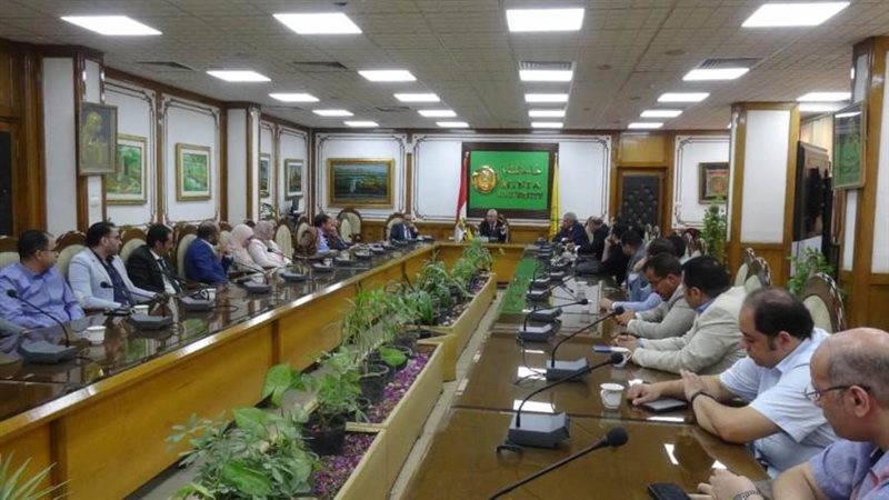 رئيس جامعة المنيا