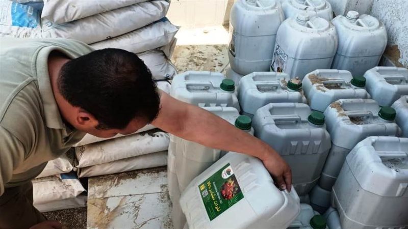 ضبط 168 عبوة مبيدات