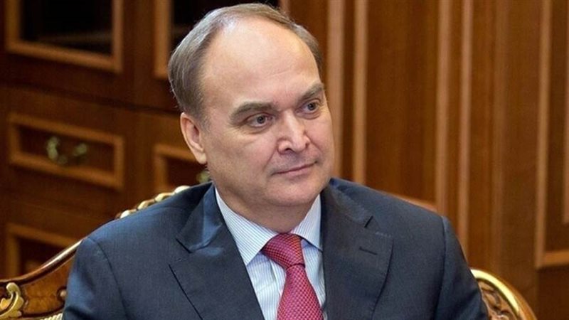 أناتولي أنطونوف السفير