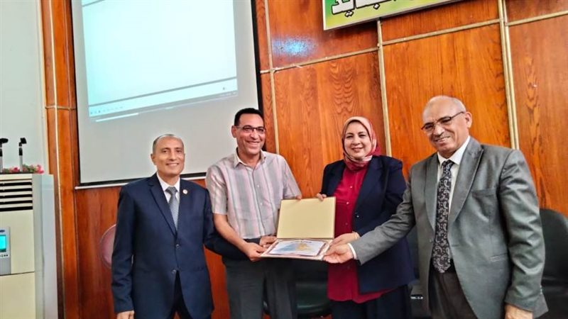 عضو مجلس الشيوخ بالوادي