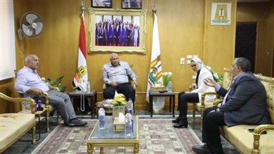 حازم حسني يزور الوادي الجديد لإنشاء ميدان للرماية لاستضافة البطولات العالمية