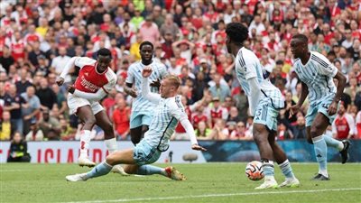 أرسنال يحصل على العلامة الكاملة في افتتاحية الدوري أمام نوتنجهام فورست