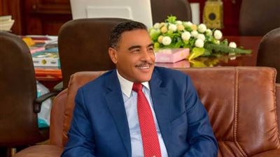 محافظ مطروح يبحث مقترحات تطوير واحة سيوة