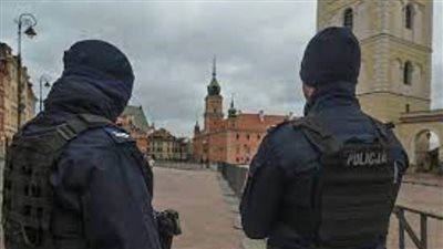 اعتقال مواطنين روسيين في بولندا بسبب اتهامات حول نشرهما دعاية لمجموعة 