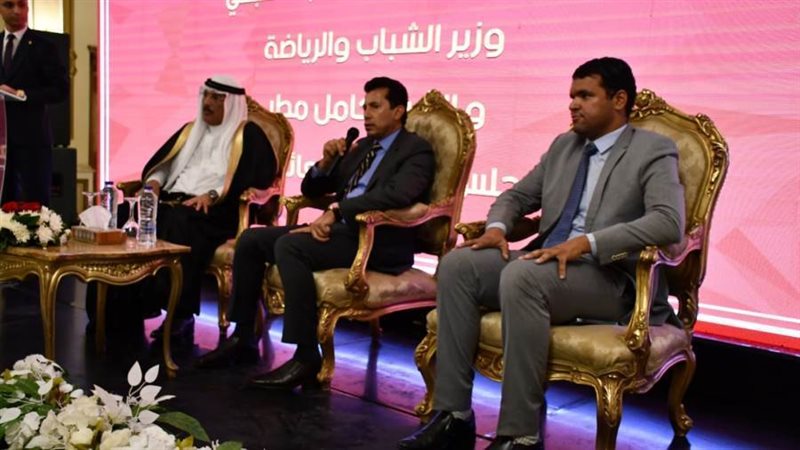 د. أشرف صبحى