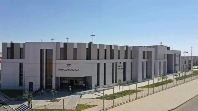 فاز بجائزة IJ Global