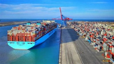 تداول 39 سفينة للحاويات والبضائع العامة بميناء دمياط