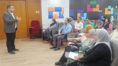 برنامج تدريبي عن تكنولوجيا البلوك تشين لتحسين كفاءة وفعالية الإدارة المحلية بكفر الشيخ