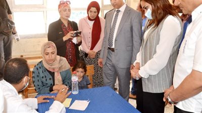 نائب محافظ البحيرة تشهد فاعليات القوافل الطبية المتخصصة بكفر الدوار 