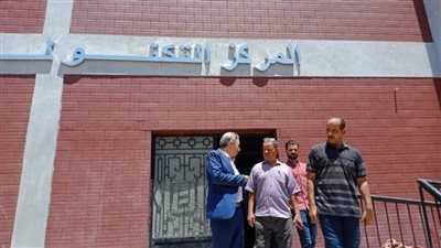 محافظ المنيا يتابع تنفيذ مشروعات حياة كريمة بمركزى ديرمواس وأبوقرقاص