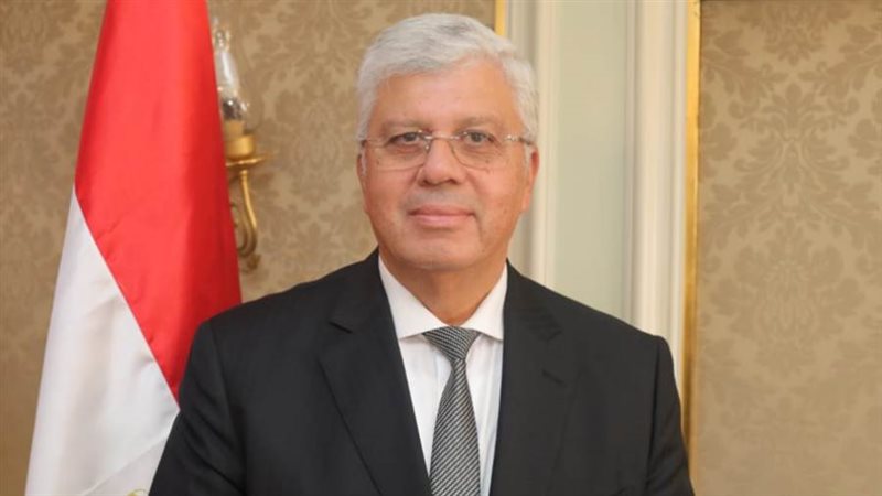 د. أيمن عاشور وزير