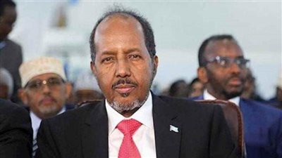 الرئيس الصومالي يؤكد مواصلة مساعيه لتحرير بلاده من الإرهاب ومحاربة الفساد