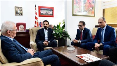 سكرتير عام نادي الزهور يجتمع مع  القائم بالأعمال بالإنابة لسفارة مصر في صربيا