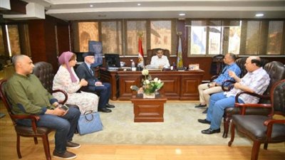 محافظ الغربية يوجه بتكثيف الرقابة على الأسواق