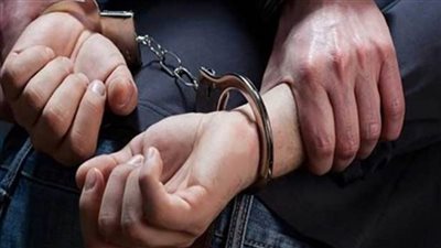ضبط شخص بالإسكندرية لانتحاله صفة طبيب بشري