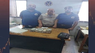 عاجل.. طاقم إسعاف الكسارة بالدقهلية يسلم 300 ألف جنيه لأسرة مصاب