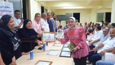 تكريم المتفوقين بالشهادة الثانوية بمركز شباب منية المرشد بكفر الشيخ